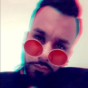 Meet your Posher, Raj